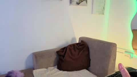 Scarlett   online show from April 2026 01:16:01 PM