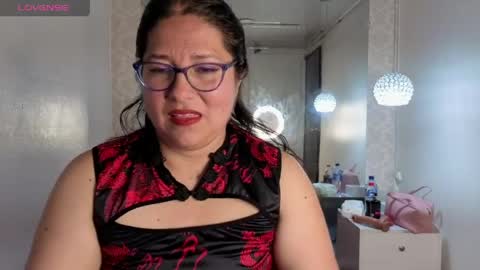 scarlett_widow online show from June 2026 03:20:02 AM