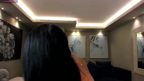 Snapshot of scarlettboss_ chatting on November 2025 11:02:02 AM Scarlett online show from November 2025 11:02:02 AM