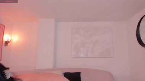 Snapshot of scarlettboss_ chatting on December 2025 10:46:02 AM Scarlett online show from December 2025 10:46:02 AM