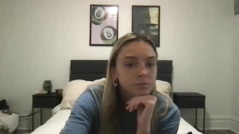 Snapshot of scarletterose_504259 chatting on September 2025 04:08:02 PM Scarlett online show from September 2025 04:08:02 PM