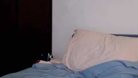 Scarlett online show from October 2025 04:25:02 PM