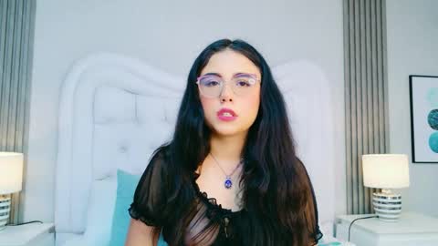 Scarlett Petrova online show from April 2026 11:35:01 AM