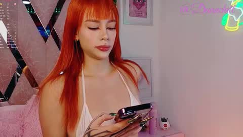 Scarlett  online show from September 2025 12:21:02 PM