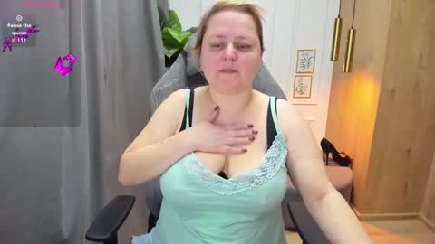 Snapshot of scarlettsoft chatting on March 2025 06:10:02 AM Scarlett online show from March 2025 06:10:02 AM