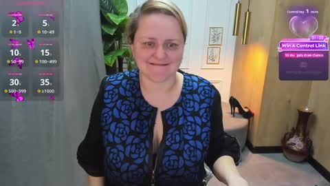 Scarlett online show from April 2026 05:32:01 AM