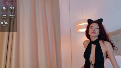 Snapshot of scarlettt_moon chatting on October 2025 07:54:02 PM scarlettt_moon online show from October 2025 07:54:02 PM