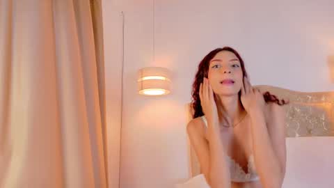 Snapshot of scarlettt_moon chatting on November 2025 07:37:01 PM scarlettt_moon online show from November 2025 07:37:01 PM