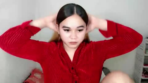 Snapshot of scarletvamp chatting on April 2026 04:48:02 PM scarletvamp online show from April 2026 04:48:02 PM