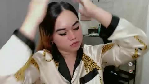 Snapshot of scarletvamp chatting on May 2026 03:02:01 AM scarletvamp online show from May 2026 03:02:01 AM