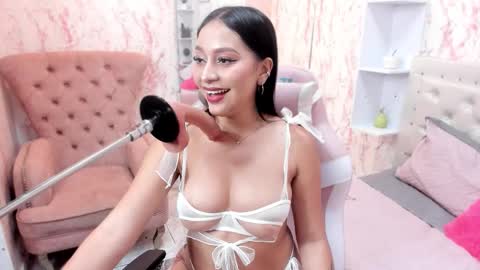 Scarlet online show from November 2025 01:29:01 AM