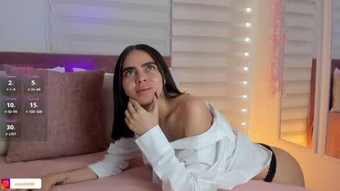 Snapshot of scarlletfoxx chatting on March 2025 07:38:02 PM SCARLLET online show from March 2025 07:38:02 PM