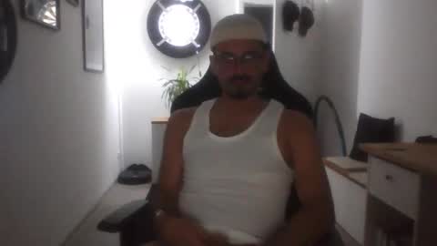 scheuwi45 online show from October 2025 03:42:01 AM