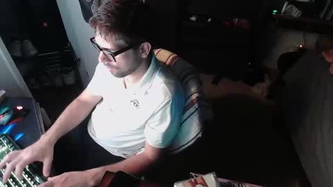 Cloud9 online show from September 2025 05:18:02 AM