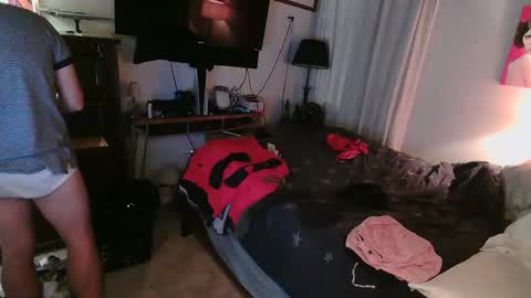 Cloud9 online show from September 2025 03:49:01 AM