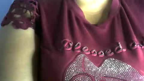 Snapshot of schoco_milf chatting on September 2025 12:29:01 PM mai latina online show from September 2025 12:29:01 PM