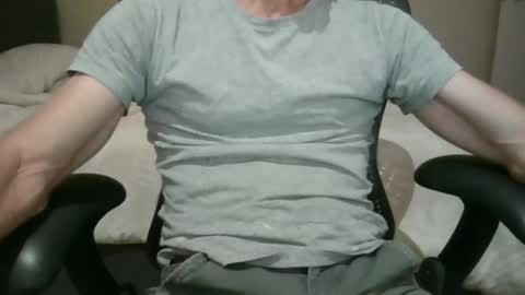 sclad83 online show from March 2026 10:13:02 PM