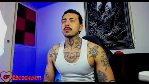 Snapshot of scockpion_ chatting on September 2025 08:15:02 AM Alejandro help me to reach 200 thumps up online show from September 2025 08:15:02 AM