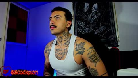 Snapshot of scockpion_ chatting on September 2025 10:29:01 AM Alejandro help me to reach 200 thumps up online show from September 2025 10:29:01 AM