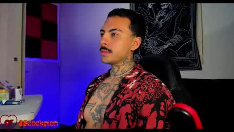 Snapshot of scockpion_ chatting on October 2025 07:12:02 AM Alejandro help me to reach 200 thumps up online show from October 2025 07:12:02 AM