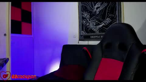 Snapshot of scockpion_ chatting on November 2025 08:24:01 AM Alejandro help me to reach 200 thumps up online show from November 2025 08:24:01 AM