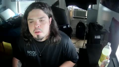 Snapshot of scoobysnaxxxxx chatting on October 2025 03:25:02 PM scoobysnaxxxxx online show from October 2025 03:25:02 PM