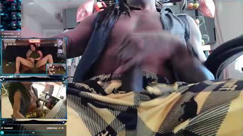 Snapshot of scoobysnow chatting on November 2025 01:02:02 PM Scooby snow online show from November 2025 01:02:02 PM