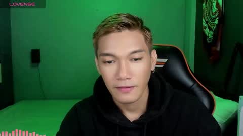 Snapshot of scorphoenix chatting on November 2025 10:41:02 PM Not Angelo online show from November 2025 10:41:02 PM