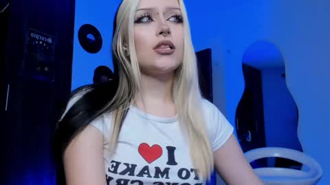 Goddess online show from April 2026 02:20:02 AM