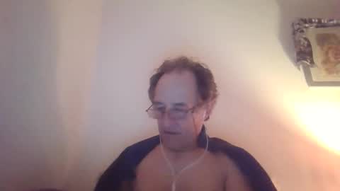 scotchwhieskie online show from October 2025 11:42:02 PM