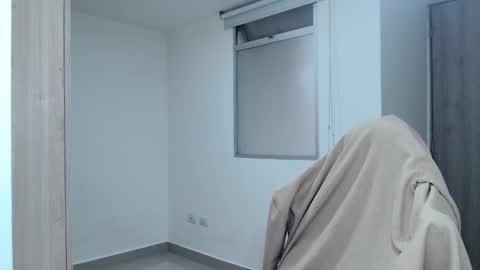 Snapshot of scott_brasher1 chatting on January 2025 08:22:02 PM Twitter Scott brasher1 Instagram Camiloestuardo2 online show from January 2025 08:22:02 PM