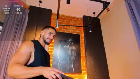 Scottfischer  online show from November 2025 07:10:01 PM