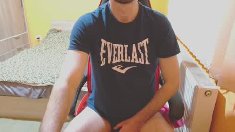 Snapshot of scotty_98 chatting on January 2025 09:22:01 PM scotty_98 online show from January 2025 09:22:01 PM