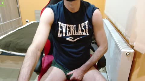 Snapshot of scotty_98 chatting on February 2025 06:40:02 PM scotty_98 online show from February 2025 06:40:02 PM