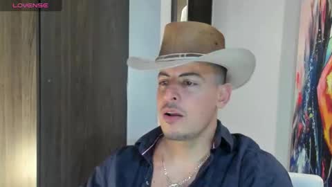 Ricardo online show from November 2025 01:51:02 AM