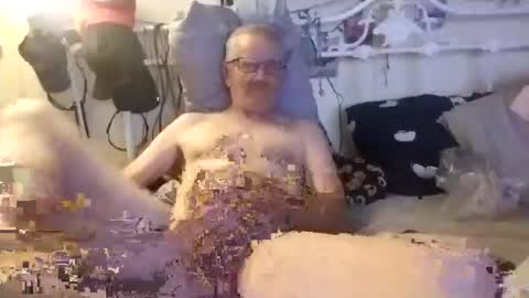 Snapshot of scoutiii chatting on October 2025 09:51:02 AM scoutiii online show from October 2025 09:51:02 AM