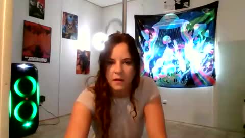 Snapshot of screamqueenp chatting on May 2026 07:40:02 PM PennyWise online show from May 2026 07:40:02 PM