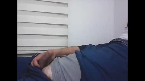 Evren online show from April 2026 09:12:02 PM