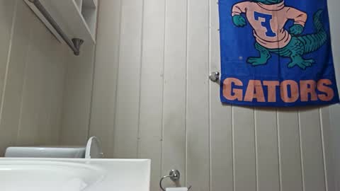 Snapshot of sdraftt45 chatting on December 2024 11:34:01 AM Arin online show from December 2024 11:34:01 AM