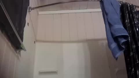 Snapshot of sdraftt45 chatting on October 2025 08:32:02 PM Arin online show from October 2025 08:32:02 PM