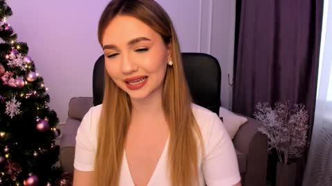 Kate online show from December 2024 06:33:01 AM