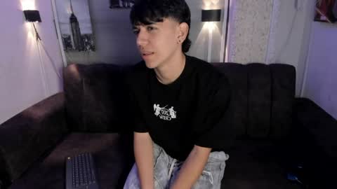 sebas_pretty7 online show from April 2026 01:41:01 PM