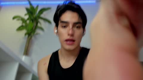 sebastian online show from January 2025 10:37:01 PM