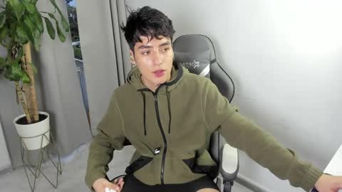 sebastian online show from April 2026 10:56:02 PM