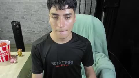 Snapshot of sebas_rosse chatting on June 2026 12:09:02 AM sebastian online show from June 2026 12:09:02 AM