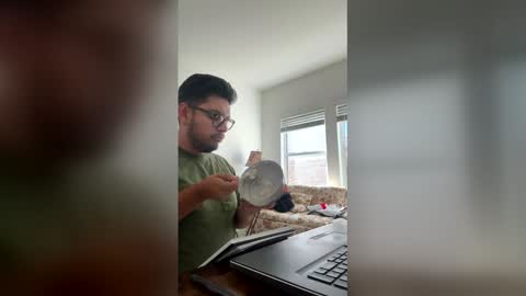 sebasbilbao7 online show from March 2026 03:37:02 PM