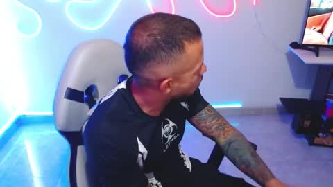 Snapshot of sebastian_025 chatting on November 2025 09:24:01 PM Sebastian online show from November 2025 09:24:01 PM