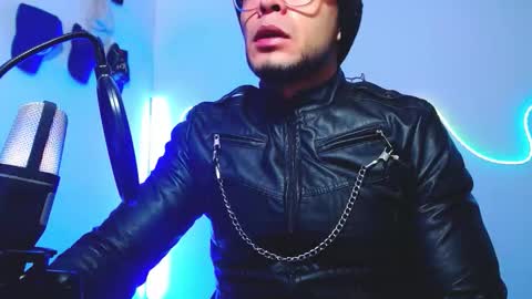 Snapshot of sebastian_025 chatting on November 2025 10:41:02 AM Sebastian online show from November 2025 10:41:02 AM