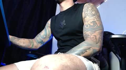 Sebastian online show from December 2025 10:10:02 AM