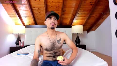 Snapshot of sebastian_berne chatting on February 2025 10:21:02 PM Sebastian Berne online show from February 2025 10:21:02 PM